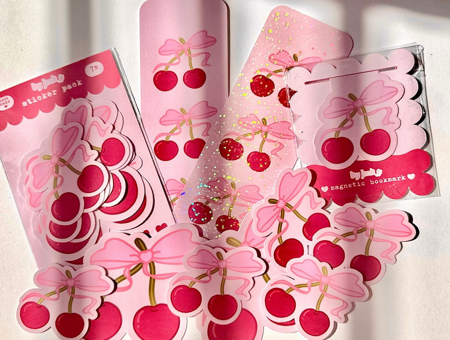 BOOKMARK - Sweet Cherry Bow - holographic